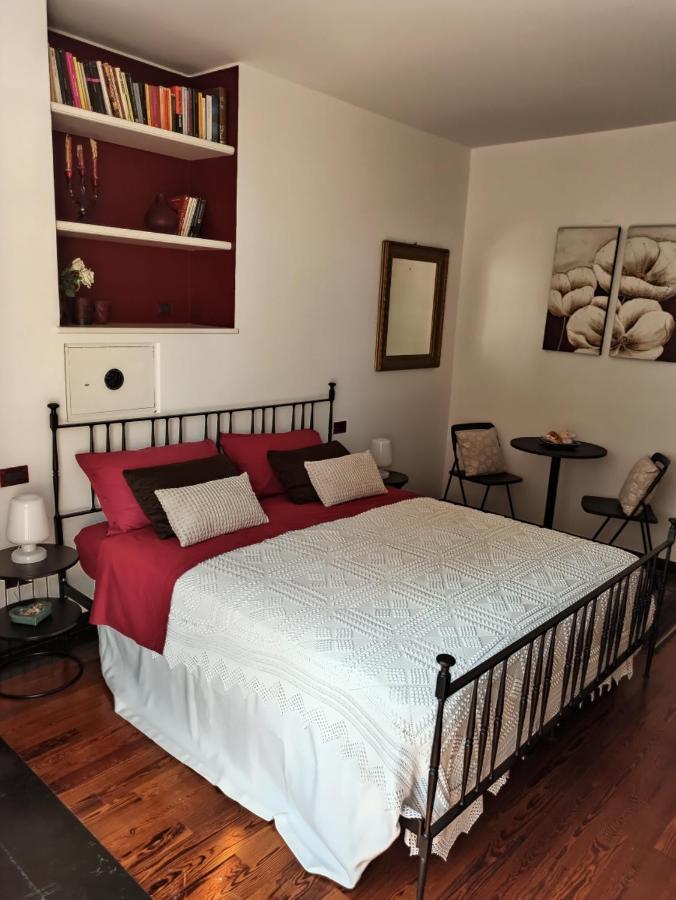 Casa Odello Suite And The Sea Bordighera Ngoại thất bức ảnh